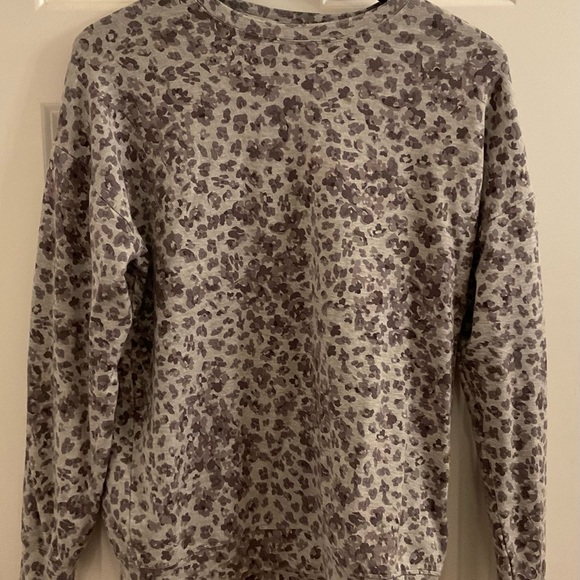 Athleta Studio to Street Splatter Print Crewneck Sweatshirt - Size Small - Picture 2 of 9